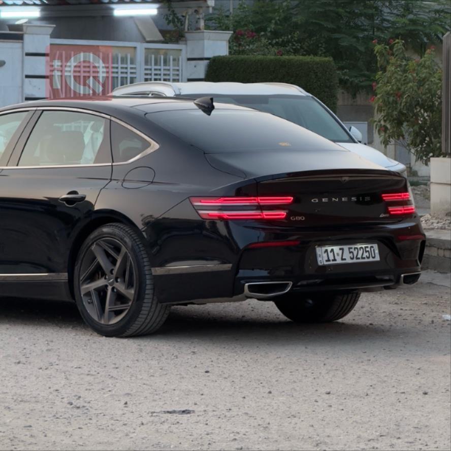 جنسس G80